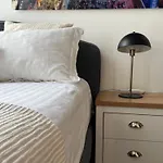 Lovely Flat, Center Of Paris